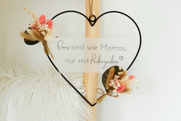 Herz mit Trockenblumen – Bild 2